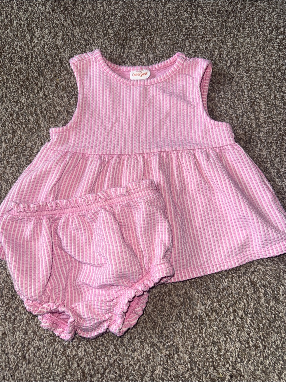 🛍 PRETTY LITTLE GIRLS OUTFIT SIZE 18 MONTHS 🛍